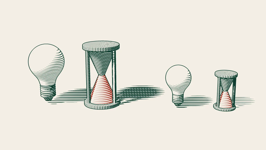A large light bulb stands beside a tall hourglass, and a small light bulb beside a short hourglass.